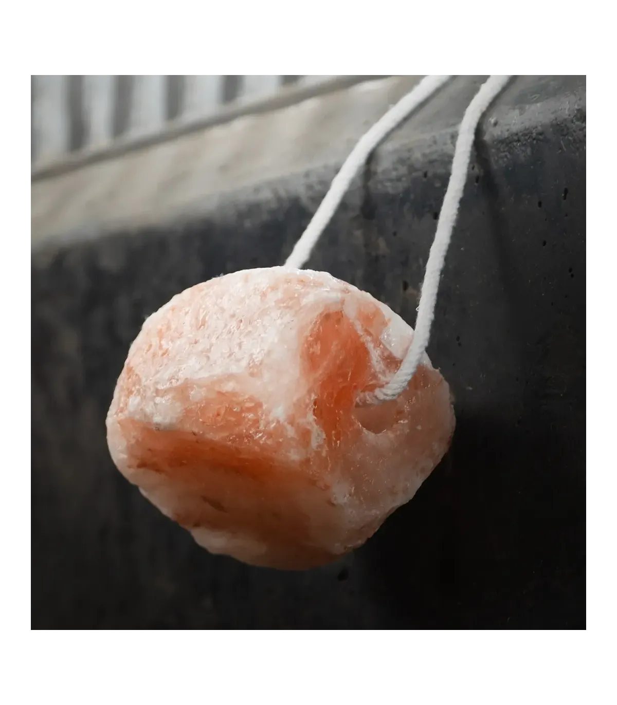 Sól himalajska Show naturalne źródło minerałów 0,8 - 1,5 kg Show Himalayan Salt
